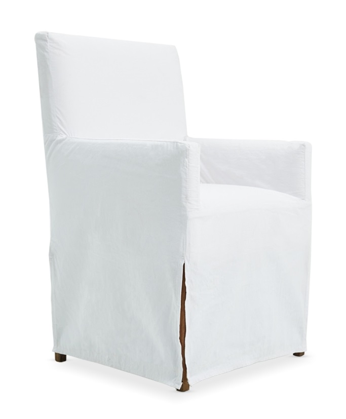 Sillon MEGHAN con funda hasta el piso Tela 2,70m (ancho2.80) A 0,59 P 0,58 H 0,95. Estructura fabricada en paraíso poro abierto y tapizada en tela White. Funda desmontable. * Este producto es customizable *