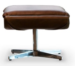 [SL70-021-1] Otomana Less Nacional A 0,56m P 0,46m H 0,36mTela 1,50m Cuero 3,20m2,  un sillón diseñado para combinar a la perfección un estructura metálica y asiento curvo, tapizado en cuero. ** Todos nuestros productos son 100% customizables **