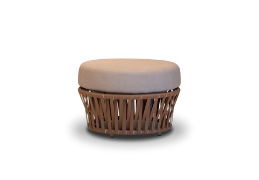 [EXT.70-117] PUFF CERDEGNA Gris Medio, Cinta Marron Tela 1m DIAM 1,06 H 0,45, con estructura de hierro en color gris medio epoxi y entramado de cuerda náutica color marrón. Este producto debe ser utilizado en espacios semicubiertos o galerías. No exponerlo a la intemperie de manera directa. Se recomienda utilizar una funda protectora.