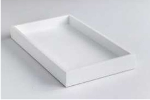 [PbF080] Bandeja HELEN rectangular S A 0,35 P 0,20 H 0,05. Fabricada en madera laqueada parapoliuretano semimate *Este producto no es customizable*